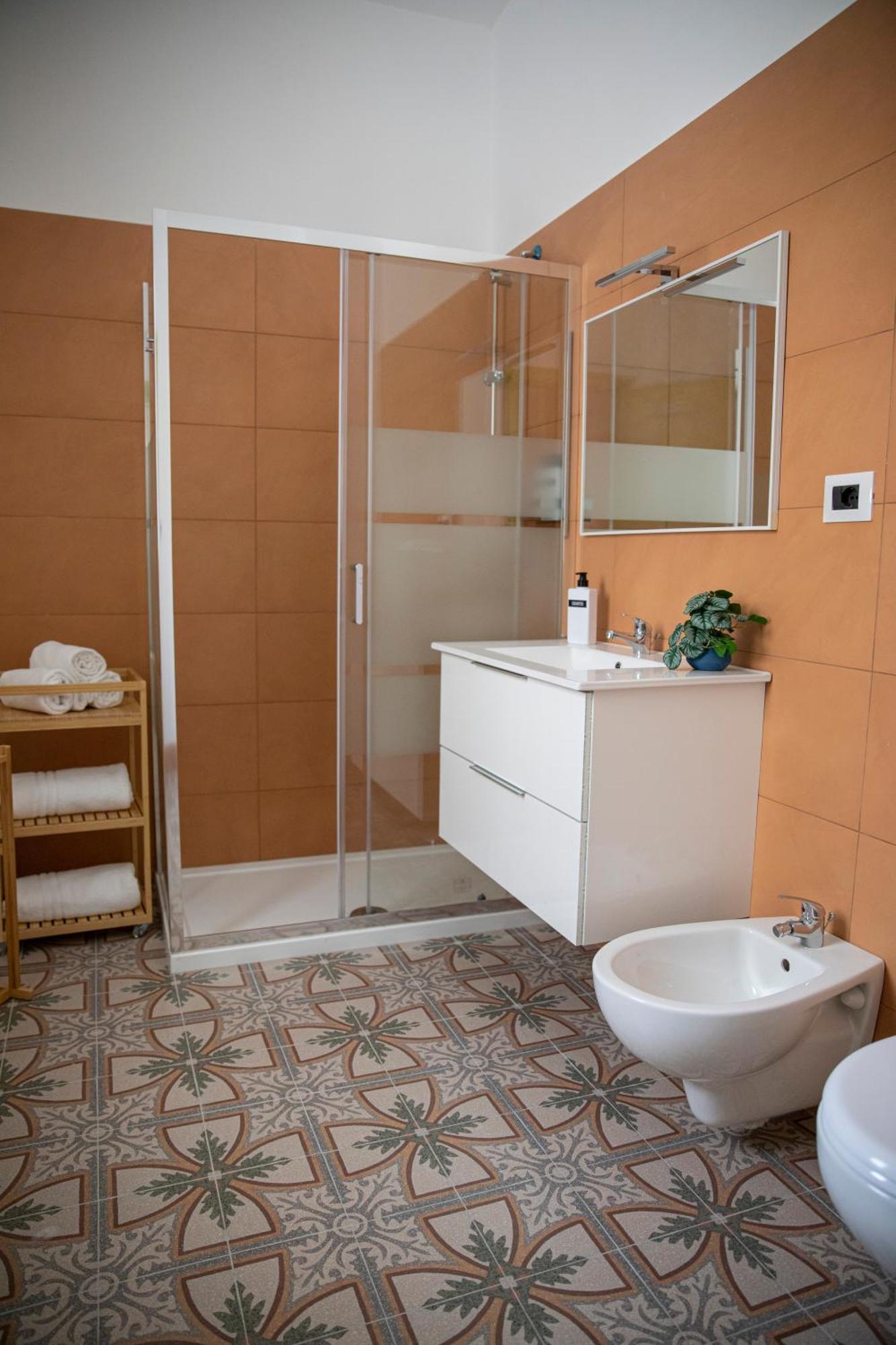 Green Rooms Bari Bagian luar foto