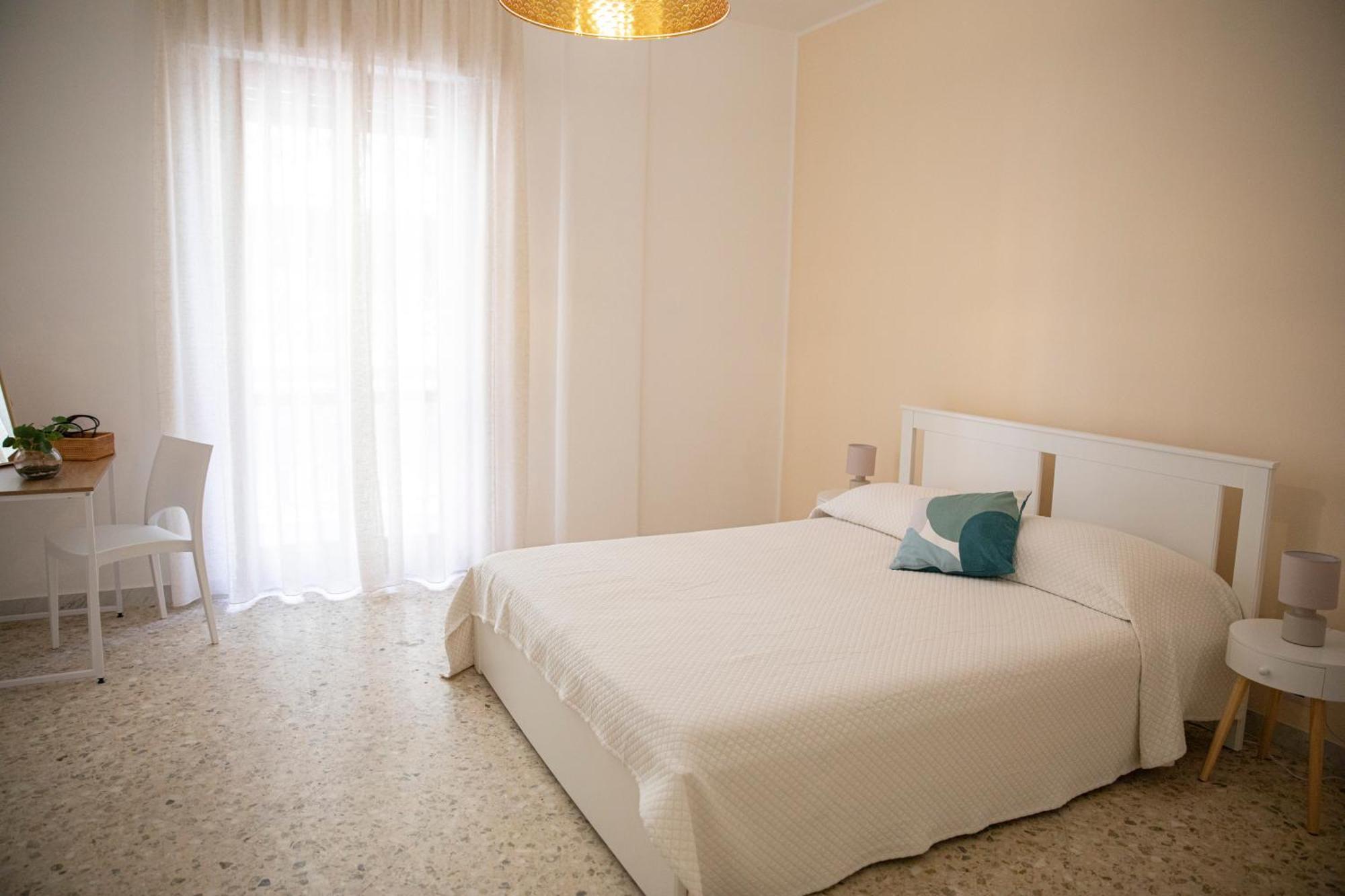 Green Rooms Bari Bagian luar foto