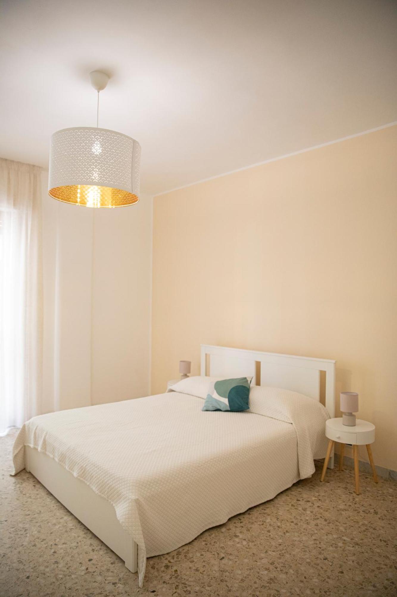 Green Rooms Bari Bagian luar foto
