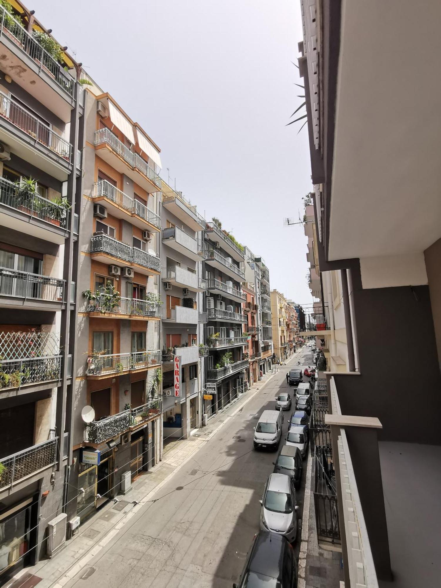 Green Rooms Bari Bagian luar foto